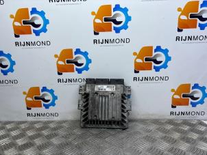 Usados Ordenador de gestión de motor Renault Kangoo Express (FW) 1.5 dCi 110 Precio de solicitud ofrecido por Autodemontage Rijnmond BV
