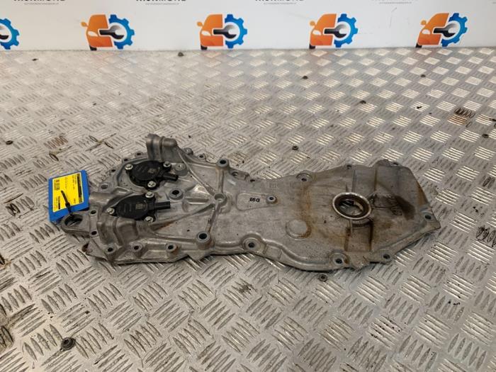 Usagé Couvercle de distribution Nissan Qashqai (J11) 1.3 DIG-T 140 16V Prix sur demande proposé par Autodemontage Rijnmond BV
