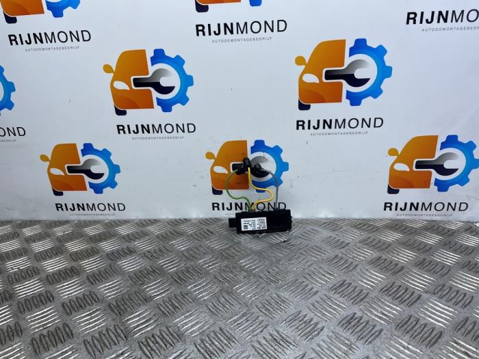 Begagnade Larmsensor Audi A1 (8X1/8XK) 1.4 TFSI 16V 122 Pris på förfrågan erbjuds av Autodemontage Rijnmond BV