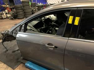 Used Door 4-door, front left Ford Focus 3 1.0 Ti-VCT EcoBoost 12V 100 Price on request offered by Autodemontage Rijnmond BV