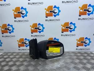 Used Wing mirror, right Ford Focus 3 1.0 Ti-VCT EcoBoost 12V 100 Price on request offered by Autodemontage Rijnmond BV