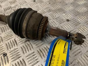 Used Front drive shaft, left Hyundai i20 1.6 CRDi 16V VGT Price on request offered by Autodemontage Rijnmond BV