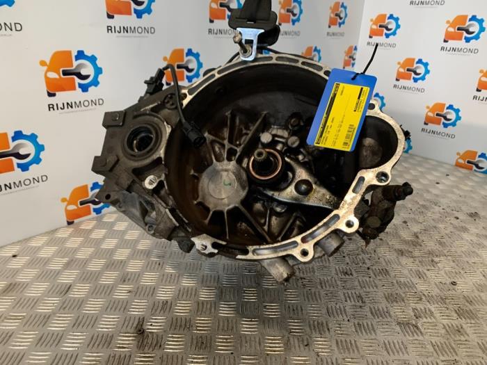 Used Gearbox Hyundai i20 1.6 CRDi 16V VGT Price € 250,00 Margin scheme offered by Autodemontage Rijnmond BV