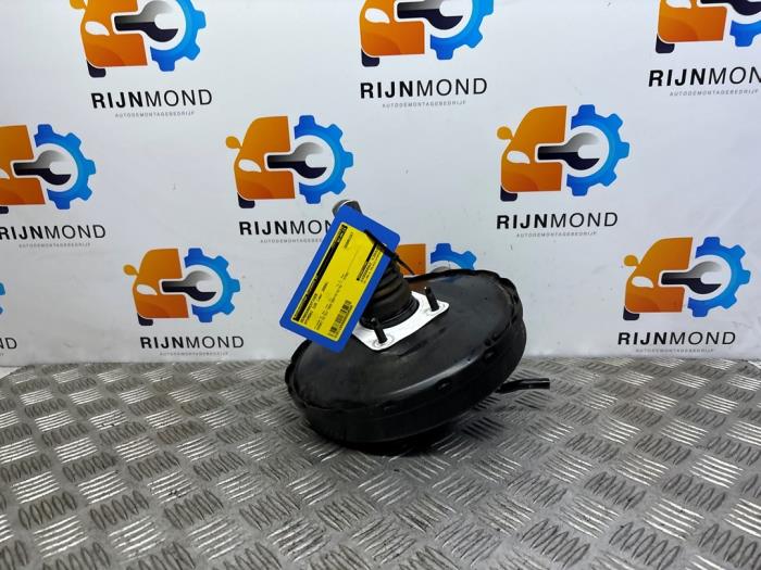Usados Servofreno Hyundai i20 1.6 CRDi 16V VGT Precio de solicitud ofrecido por Autodemontage Rijnmond BV