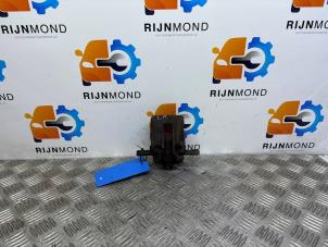 Usagé Etrier de frein arrière gauche Hyundai i20 1.6 CRDi 16V VGT Prix sur demande proposé par Autodemontage Rijnmond BV
