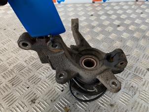 Used Knuckle bracket, front right Ford Fiesta 6 (JA8) 1.4 16V Price on request offered by Autodemontage Rijnmond BV