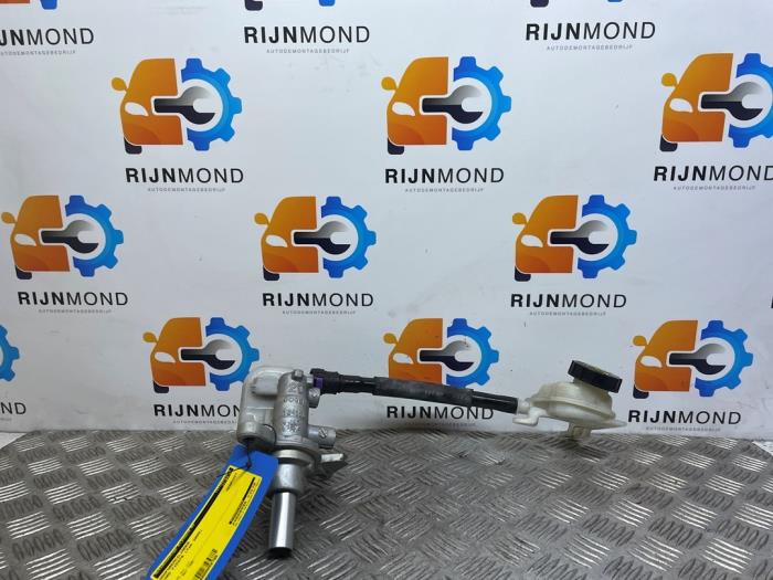 Used Master cylinder Ford Fiesta 6 (JA8) 1.4 16V Price on request offered by Autodemontage Rijnmond BV