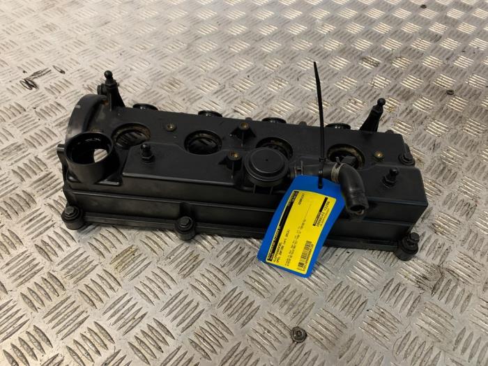 Gebrauchte Ventildeckel Opel Zafira (M75) 1.7 CDTi 16V Preis auf Anfrage angeboten von Autodemontage Rijnmond BV