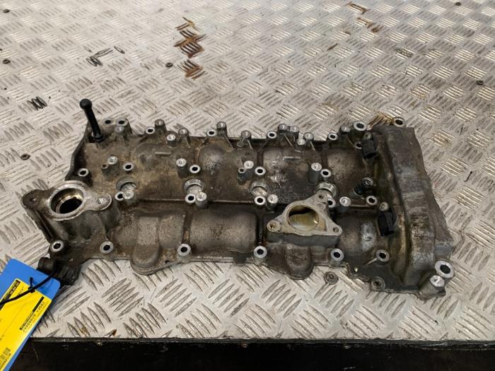 Gebrauchte Ventildeckel Mercedes A (W176) 1.6 A-180 16V Preis € 121,00 Mit Mehrwertsteuer angeboten von Autodemontage Rijnmond BV