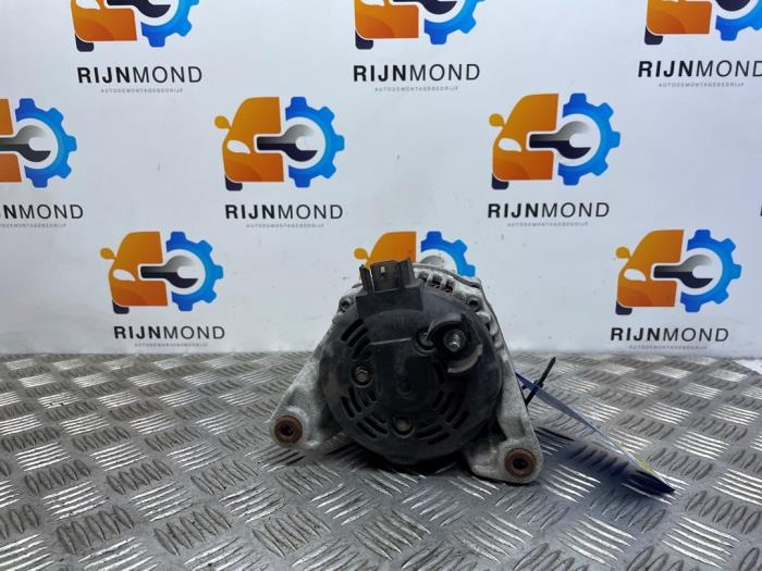 Begagnade Dynamo Opel Corsa E 1.4 16V Pris € 24,20 Inklusive moms erbjuds av Autodemontage Rijnmond BV