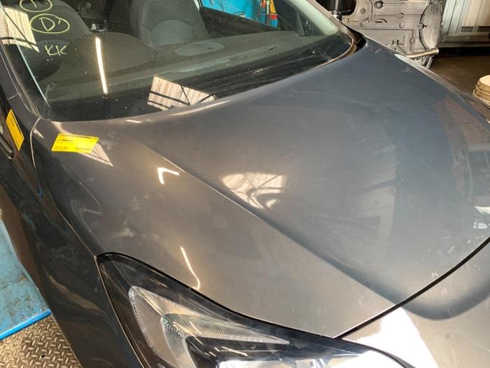 Maska z Opel Corsa E 1.4 16V 2015