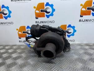 Usados Turbo Mercedes A (W176) 1.5 A-180 CDI, A-180d 16V Precio € 275,00 Norma de margen ofrecido por Autodemontage Rijnmond BV