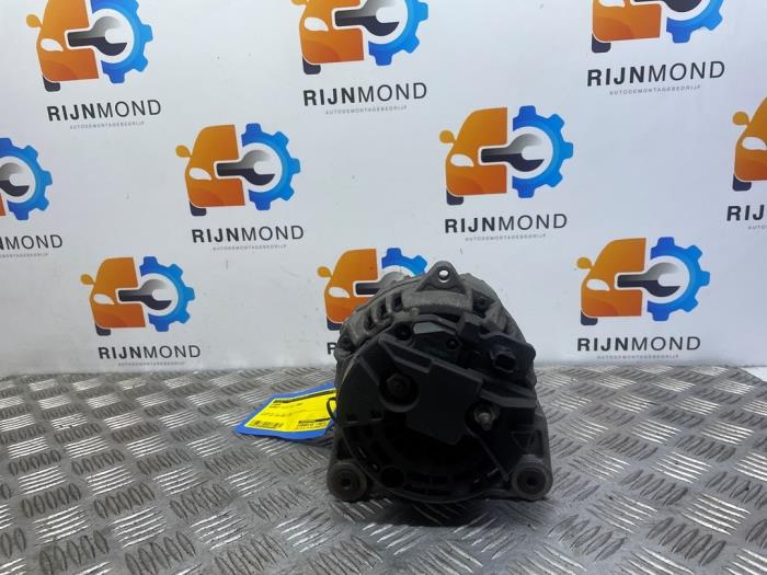 Begagnade Dynamo Renault Clio III (BR/CR) 1.4 16V Pris € 29,99 Marginaltabell erbjuds av Autodemontage Rijnmond BV