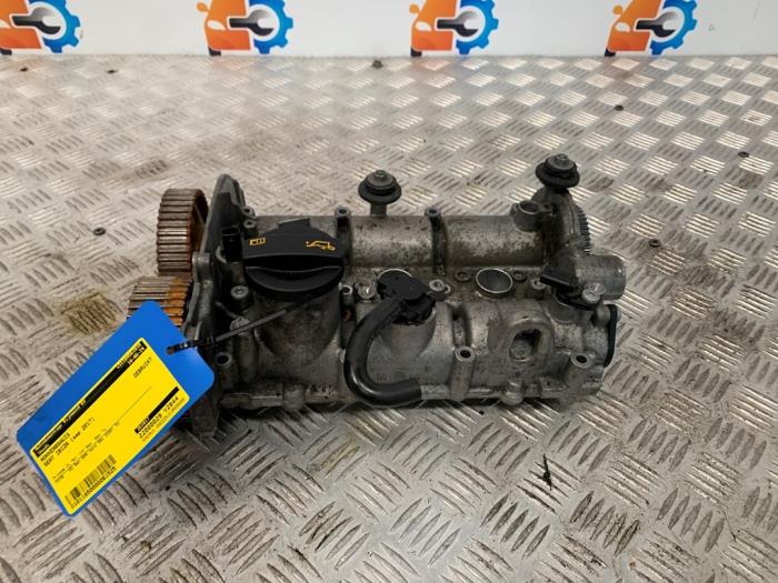 Gebrauchte Nockenwellengehäuse Seat Ibiza V (KJB) 1.0 12V Preis auf Anfrage angeboten von Autodemontage Rijnmond BV