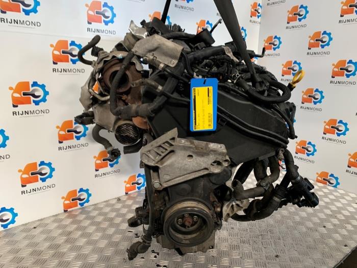 Engine Volkswagen Caddy IV 2.0 TDI 102 - 04L199207 DFSD