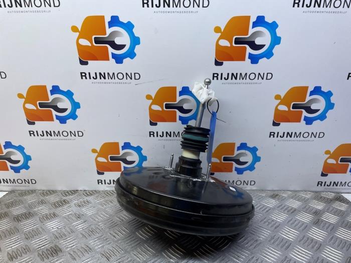 Usagé Servo frein Volkswagen Golf VII (AUA) 2.0 GTI 16V Prix € 75,00 Règlement à la marge proposé par Autodemontage Rijnmond BV