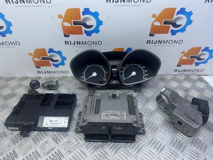 Used Ignition lock + computer Ford Fiesta 6 (JA8) 1.5 TDCi Price on request offered by Autodemontage Rijnmond BV