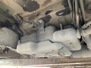 Usagé Réservoir Adblue Renault Trafic (1FL/2FL/3FL/4FL) 1.6 dCi 125 Twin Turbo Prix sur demande proposé par Autodemontage Rijnmond BV