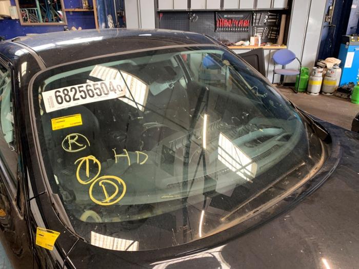 Gebrauchte Windschutzscheibe Nissan Juke (F15) 1.6 16V Preis € 151,25 Mit Mehrwertsteuer angeboten von Autodemontage Rijnmond BV