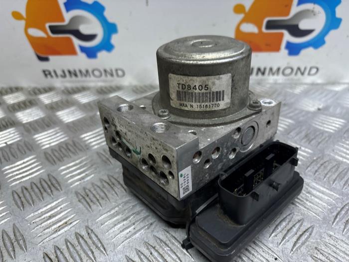ABS pump Nissan Juke 1.6 16V - TD8405 HR16DE HITACHI