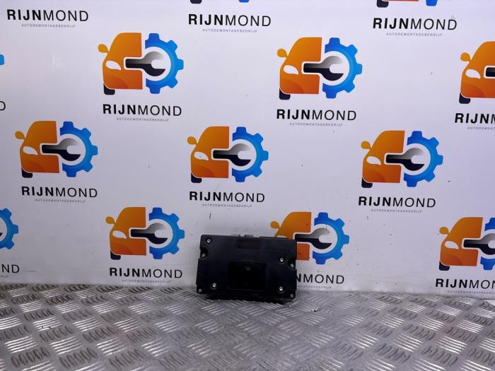 Używane Modul (rózne) Ford Focus 3 1.0 Ti-VCT EcoBoost 12V 100 Cena na żądanie oferowane przez Autodemontage Rijnmond BV