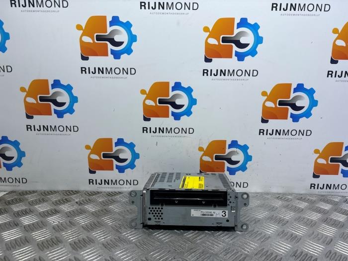 Używane Radioodtwarzacz CD Ford Usa Edge 3.5 V6 24V AWD Cena na żądanie oferowane przez Autodemontage Rijnmond BV