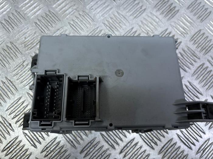 Ignition lock + computer from a Opel Combo 1.3 CDTI 16V ecoFlex 2015