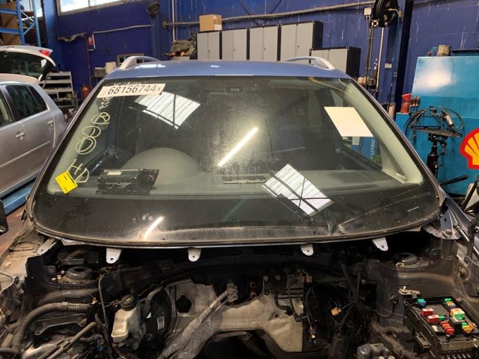 Gebrauchte Windschutzscheibe Volkswagen Touran (1T3) 1.6 TDI 16V Preis € 181,50 Mit Mehrwertsteuer angeboten von Autodemontage Rijnmond BV
