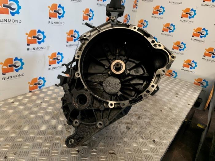 Gebrauchte Getriebe Ford Transit Connect 1.8 TDCi 75 Preis € 250,00 Margenregelung angeboten von Autodemontage Rijnmond BV