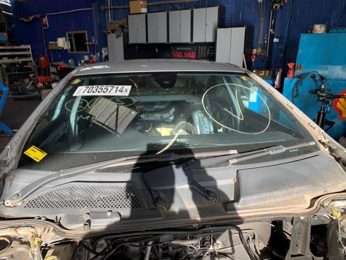 Gebrauchte Windschutzscheibe Mercedes CLA (117.3) 1.6 CLA-180 16V Preis € 181,50 Mit Mehrwertsteuer angeboten von Autodemontage Rijnmond BV