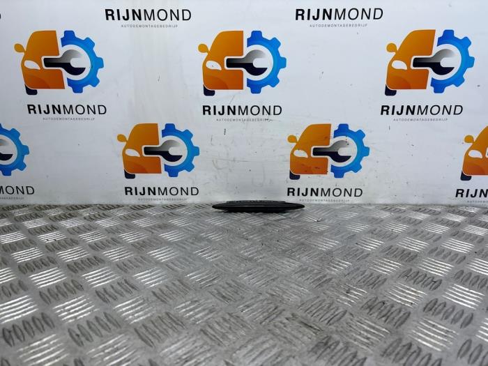 Begagnade PDC-panel Mercedes CLA (117.3) 1.6 CLA-180 16V Pris € 18,15 Inklusive moms erbjuds av Autodemontage Rijnmond BV