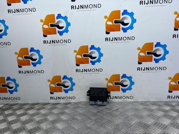 Begagnade PDC-modul Mercedes CLA (117.3) 1.6 CLA-180 16V Pris € 60,50 Inklusive moms erbjuds av Autodemontage Rijnmond BV