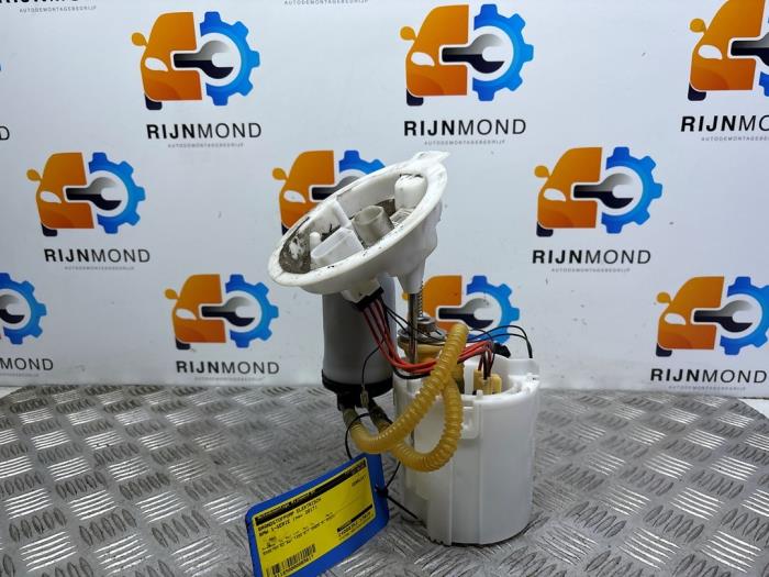 Gebrauchte Kraftstoffpumpe Elektrisch BMW 1 serie (F20) 118i 1.5 TwinPower 12V Preis € 90,75 Mit Mehrwertsteuer angeboten von Autodemontage Rijnmond BV