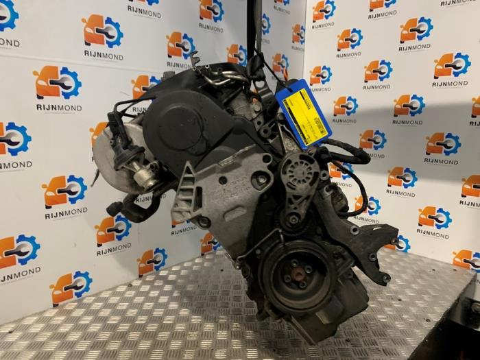 Używane Silnik Volkswagen Caddy III (2KA,2KH,2CA,2CH) 2.0 SDI Cena € 400,00 Procedura marży oferowane przez Autodemontage Rijnmond BV