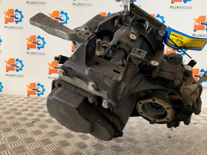 Getriebe van een Volkswagen Polo IV (9N1/2/3) 1.4 TDI 70 2009