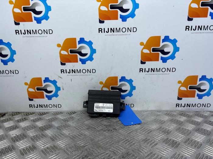 Begagnade PDC-modul Peugeot 308 SW (4E/H) 1.6 VTI 16V Pris på förfrågan erbjuds av Autodemontage Rijnmond BV