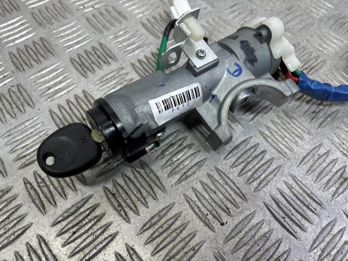 Ignition lock + computer Hyundai i10 1.1i 12V - GSPABE51FS01500 G4HG5