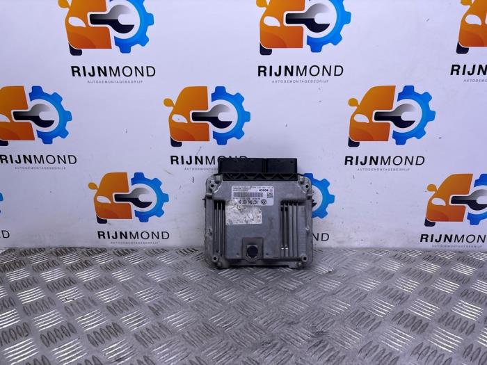 Used Engine management computer Volkswagen Passat Variant (3C5) 1.8 TSI 16V Price € 185,00 Margin scheme offered by Autodemontage Rijnmond BV