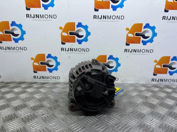 Usagé Dynamo Nissan NV 200 (M20M) 1.5 dCi 86 Prix € 40,00 Règlement à la marge proposé par Autodemontage Rijnmond BV