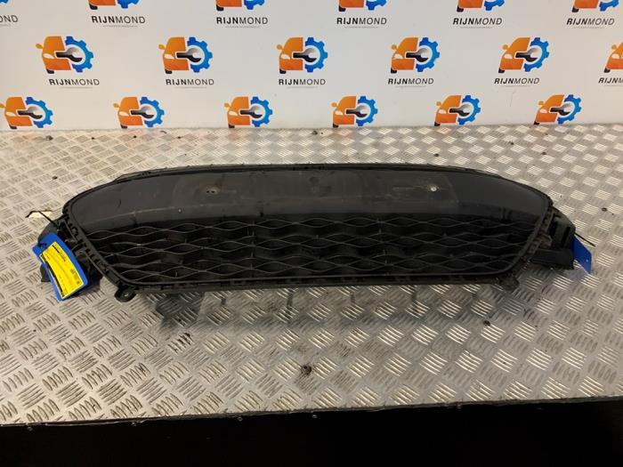 Używane Grill Hyundai i10 (B5) 1.0 12V Cena € 75,00 Procedura marży oferowane przez Autodemontage Rijnmond BV