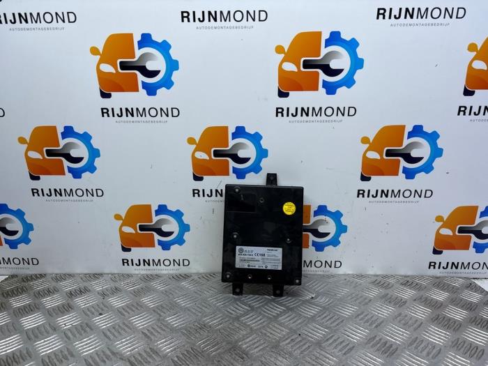 Usagé Module Bluetooth Volkswagen Passat (3C2) 1.6 FSI 16V Prix sur demande proposé par Autodemontage Rijnmond BV