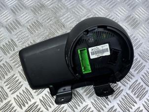 Ignition lock + computer from a Chevrolet Spark (M300) 1.0 16V Bifuel 2011