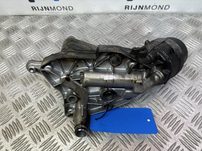 Gebrauchte Ölfilterhalter Opel Astra J (PC6/PD6/PE6/PF6) 2.0 CDTI 16V 160 Ecotec Preis auf Anfrage angeboten von Autodemontage Rijnmond BV