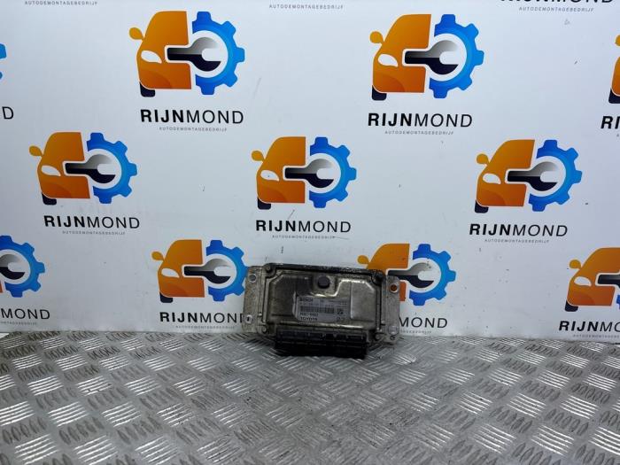 Begagnade Dator, motorstyrning Toyota Aygo (B10) 1.0 12V VVT-i Pris € 9,00 Marginaltabell erbjuds av Autodemontage Rijnmond BV