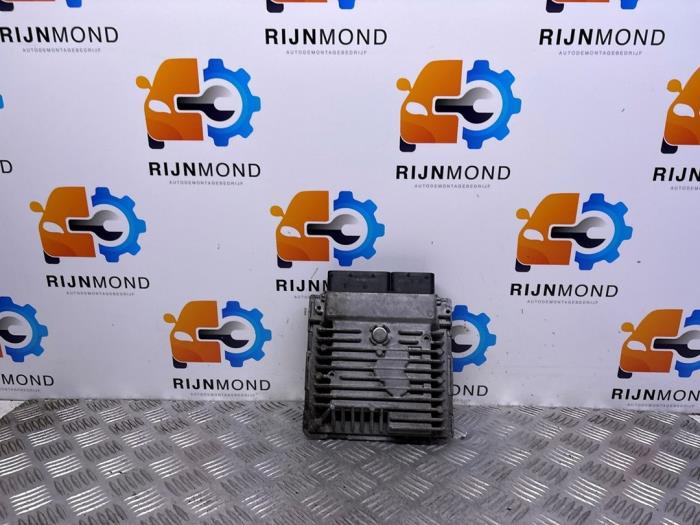Used Engine management computer Audi A1 Sportback (8XA/8XF) 1.6 TDI 16V Price € 72,60 Inclusive VAT offered by Autodemontage Rijnmond BV