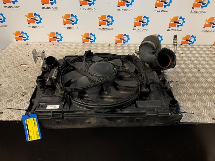 Cooling set from a BMW 1 serie (F20) 114i 1.6 16V 2014