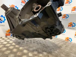 Getriebe van een Volkswagen Transporter T5 1.9 TDi 2007