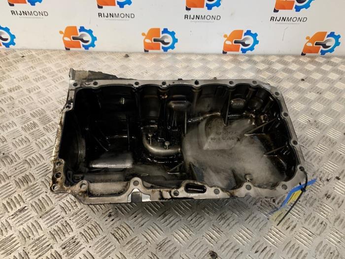 Gebrauchte Ölwanne BMW 1 serie (F20) 116d 2.0 16V Preis auf Anfrage angeboten von Autodemontage Rijnmond BV