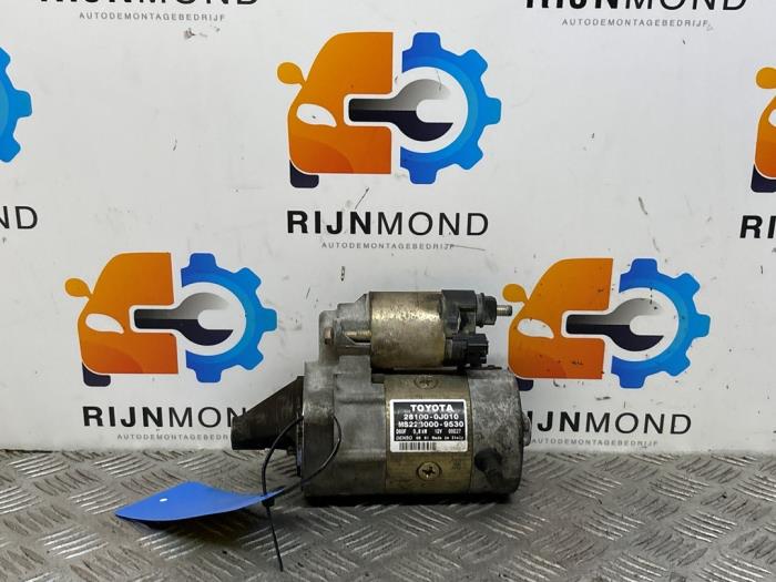 Begagnade Startmotor Toyota Yaris (P1) 1.0 16V VVT-i Pris € 20,00 Marginaltabell erbjuds av Autodemontage Rijnmond BV