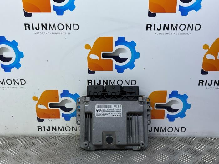 Used Engine management computer Peugeot 308 (4A/C) 1.6 HDi Price € 30,25 Inclusive VAT offered by Autodemontage Rijnmond BV